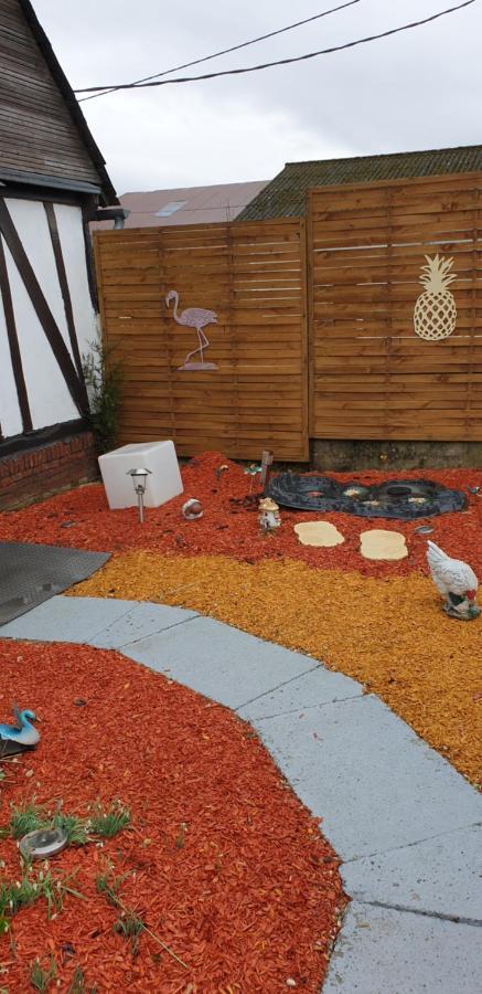 Hotel Le Mouton Gras Aumale Zewnętrze zdjęcie