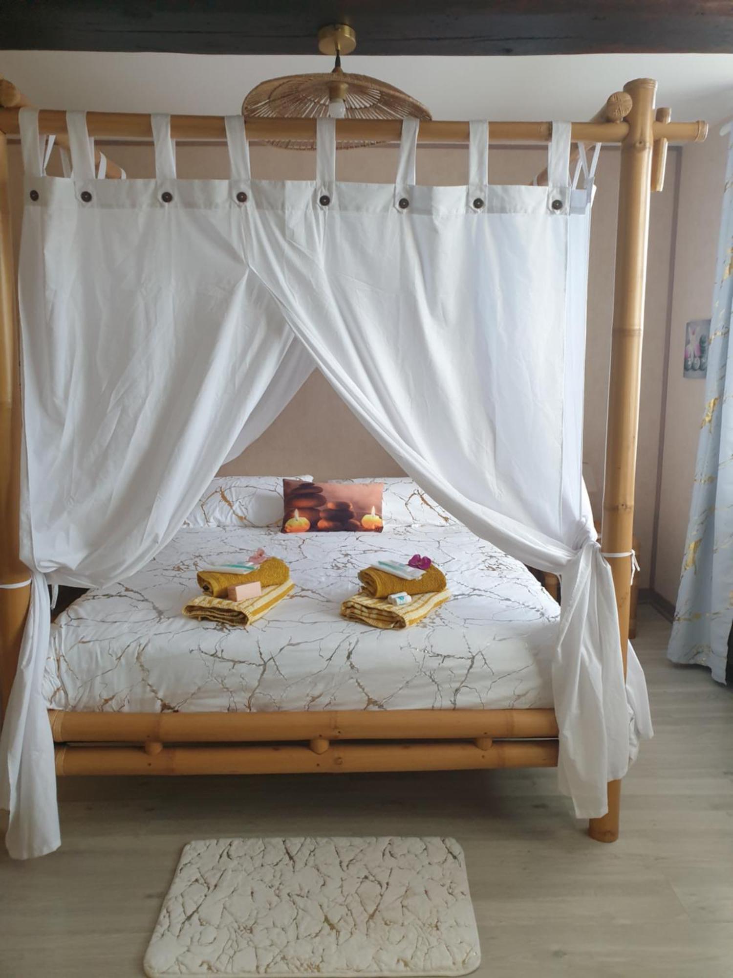 Hotel Le Mouton Gras Aumale Zewnętrze zdjęcie